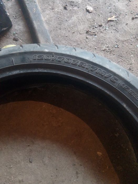 Продам резину на мотоцикл