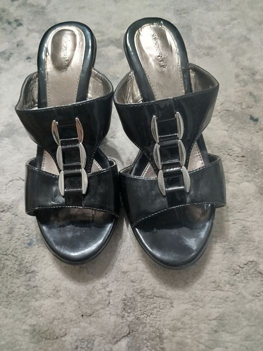 Женские босоножки сандали / Ayollar uchun sandallar