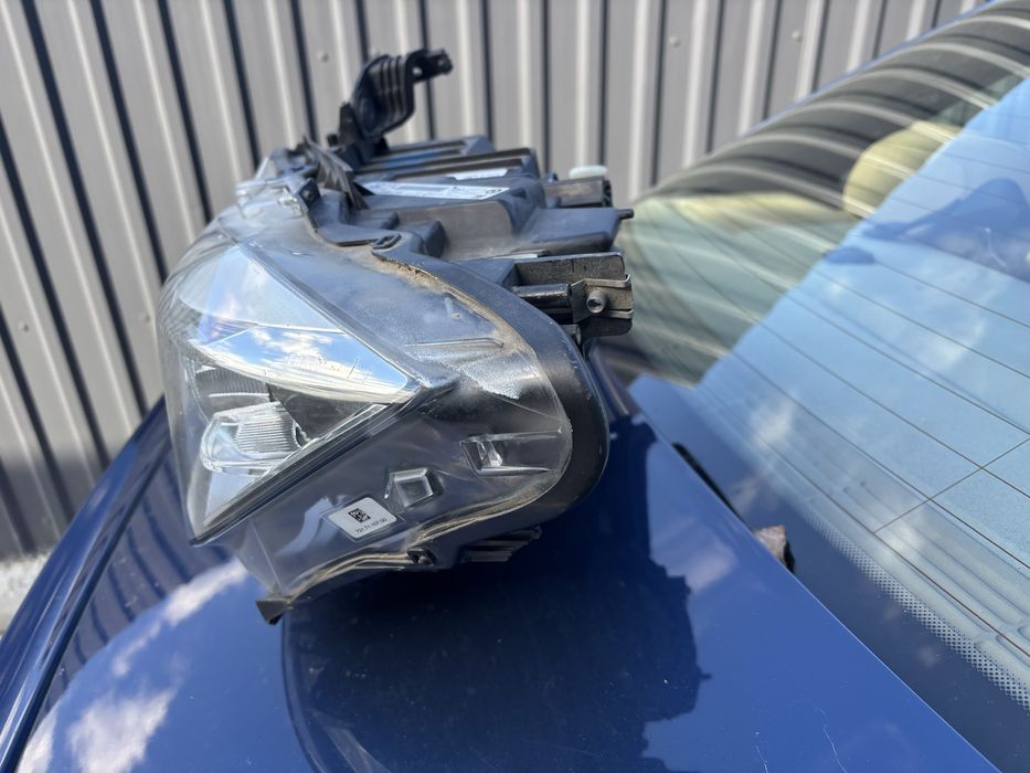 Far faruri stanga dreapta xenon complete Bmw 320d 330d F30 F31