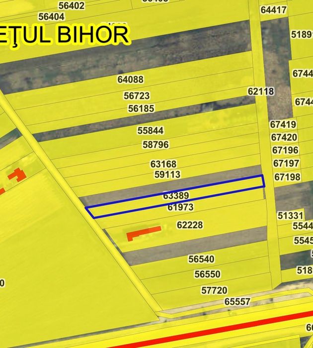 Vând teren inteavilan