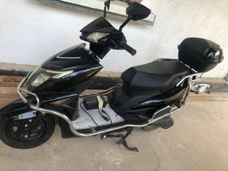 Продается электро скутер