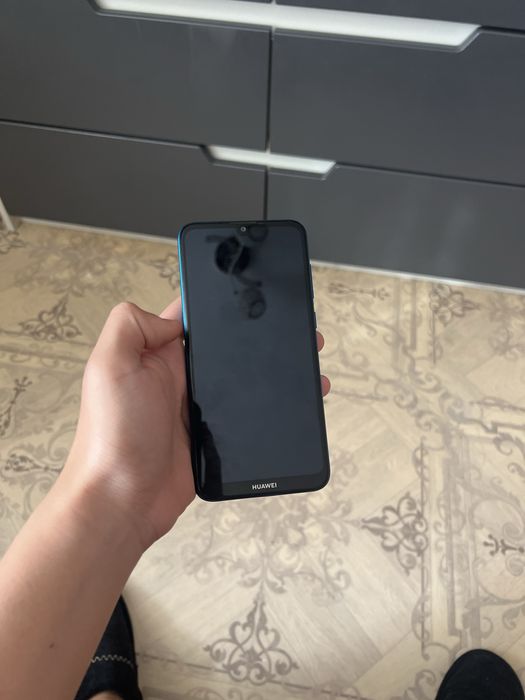 продам Huawei Y7 2019
