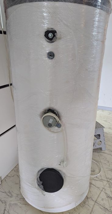 Бойлер 300 л Bosch Acu Solar 300 DUO