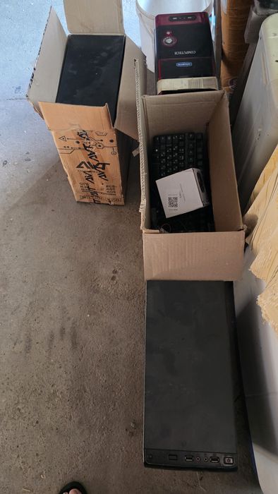 Продам 2 компьютера DDR3, в придачу пустые корпуса и комплектующие