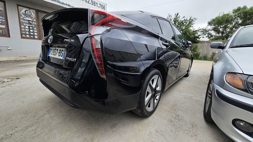 Toyota Prius 4 An 11 / 2018