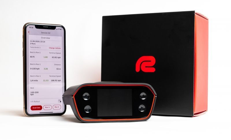Racebox GPS измервателно устройство за драг и пистово каране с WiFi