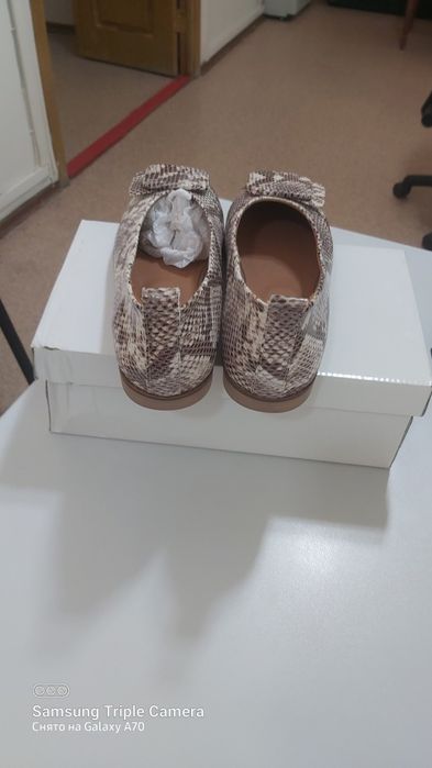 Женские балетки кожаные