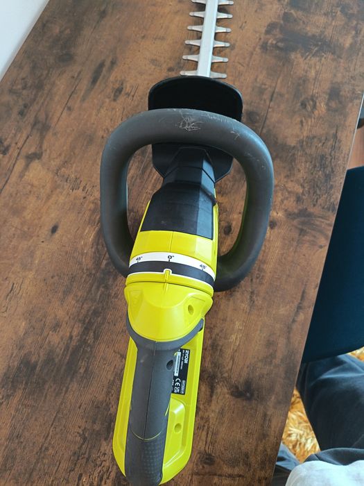 Aparat tuns gard viu Ryobi 36V, lama 60cm-ca nou