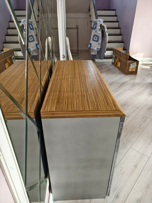 Срочно продам тумбу