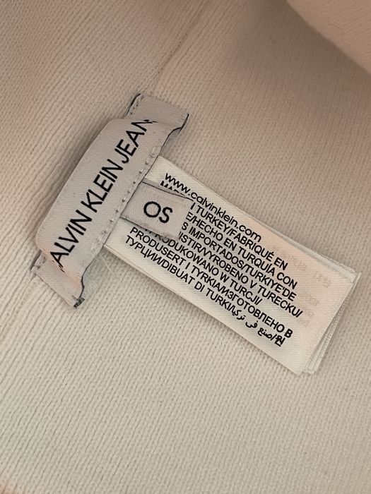 Теплая шапка calvin klein (оригинал)