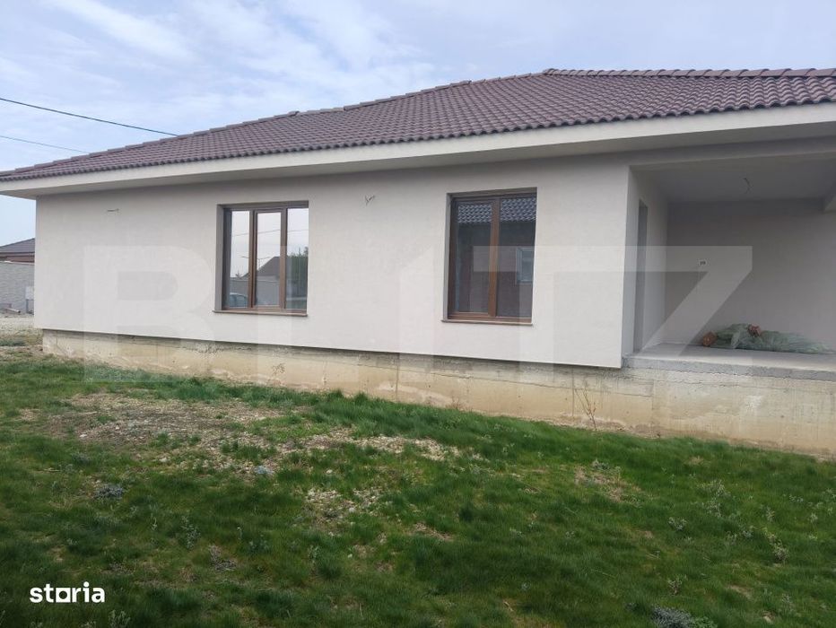 De vanzare casa Santandrei pe un singur nivel intr-o zona linistita