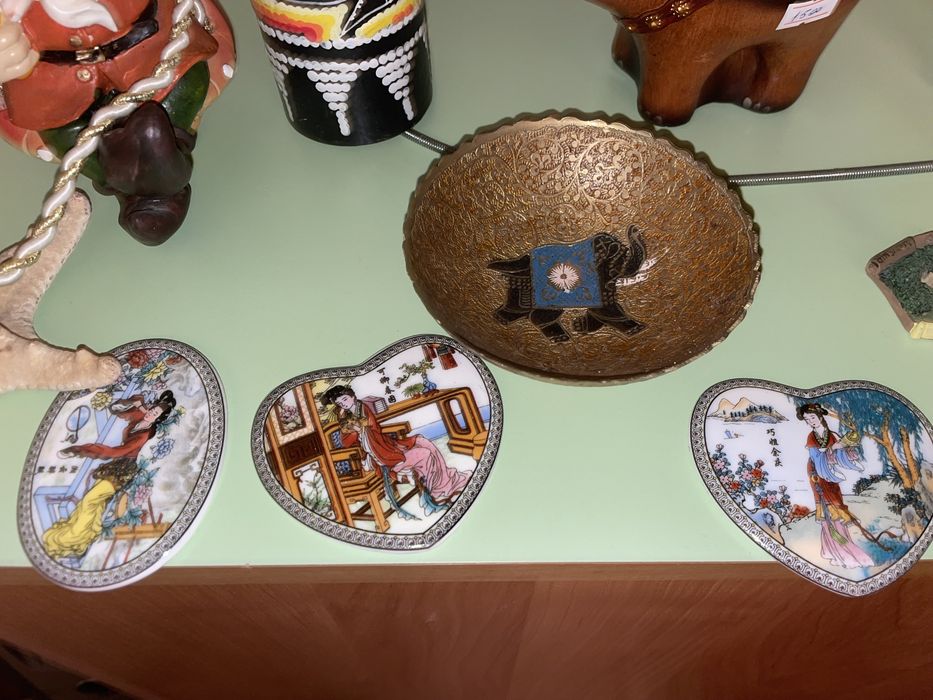 Сувениры из разных  стран