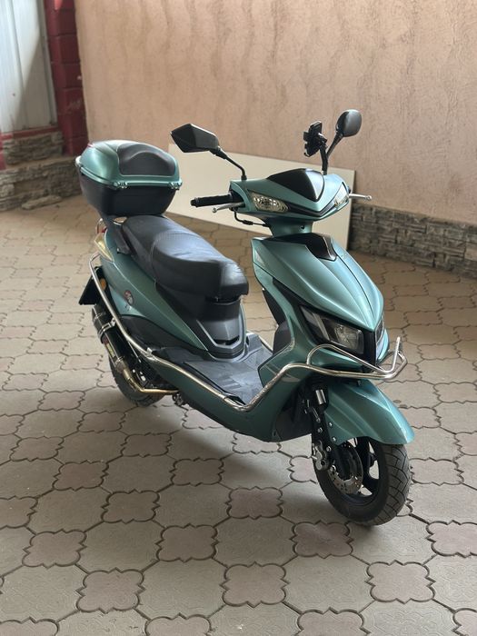 Продам мопед м8 на учете