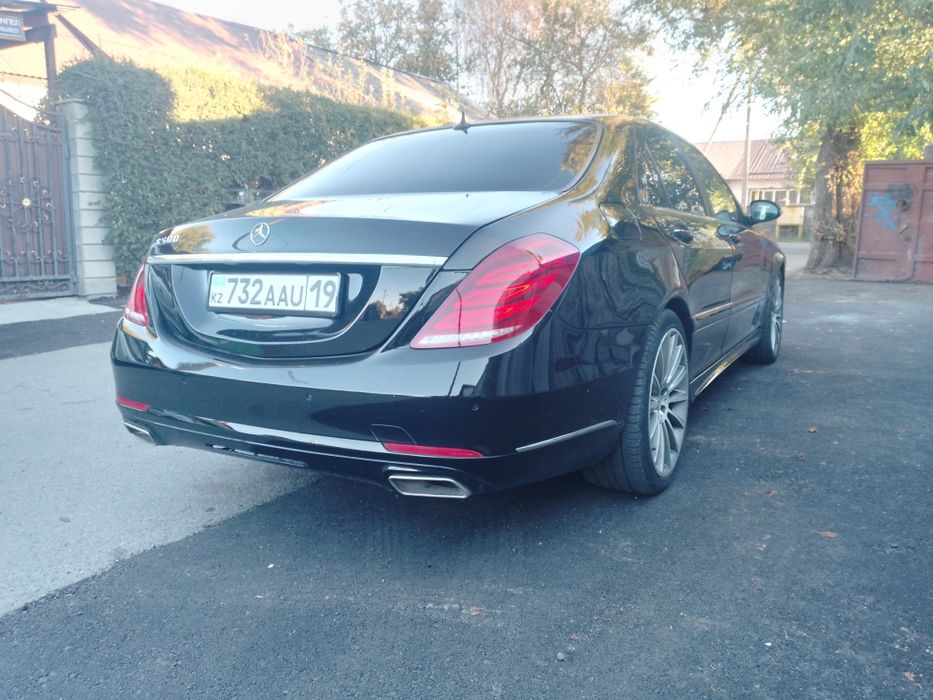 Mercedes Benz S320