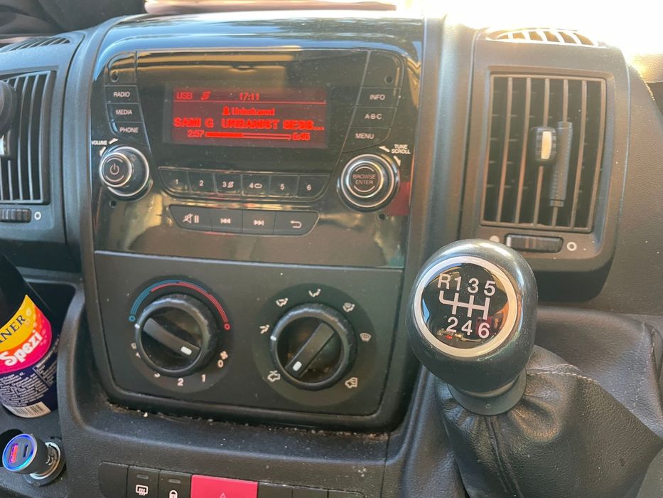 Citroen jumper volan dreapta  cu acte de germania