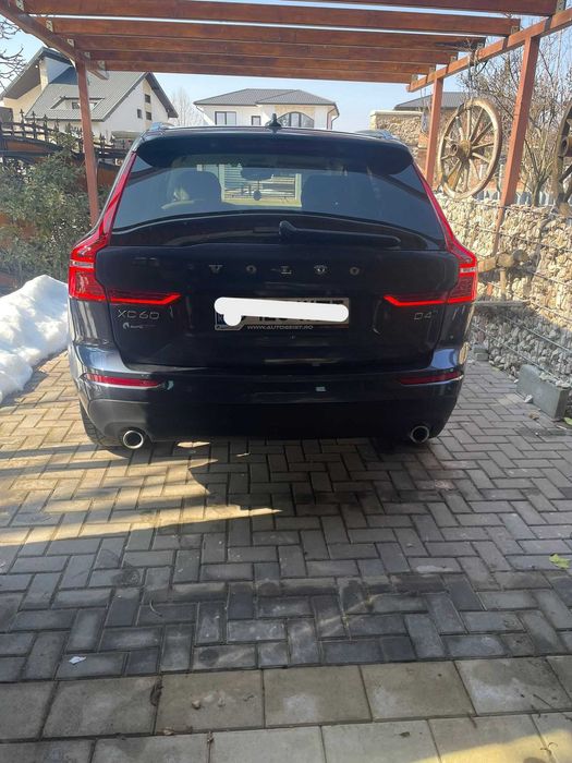 Vand VOLVO XC60 D4 Momentum Pro
