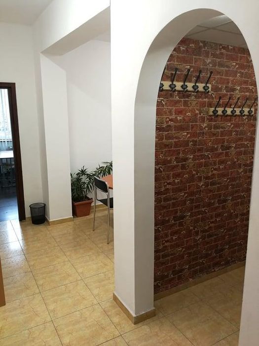 Дава се под наем Тристаен апартамент в София, Оборище - 80 кв.м за 700 € - Снимка #4