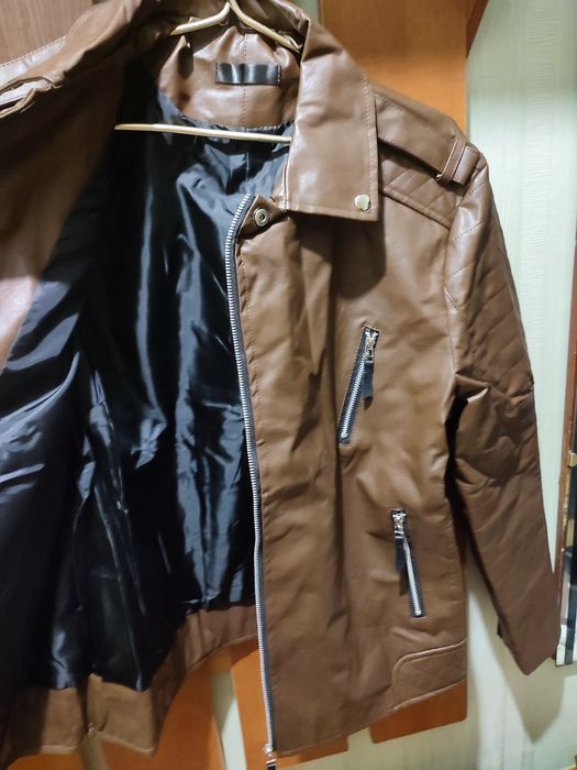 Продам куртку. Новая