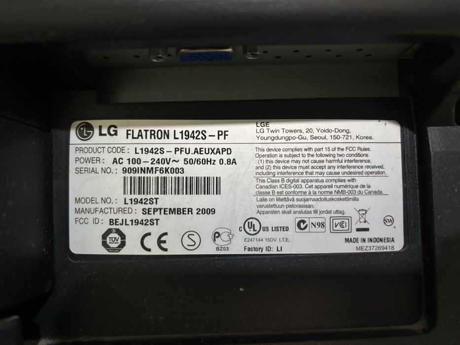 Продаеться LG Монитор