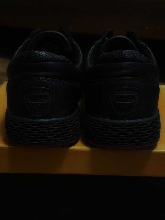 продам кроссовки Kajila Outdoor