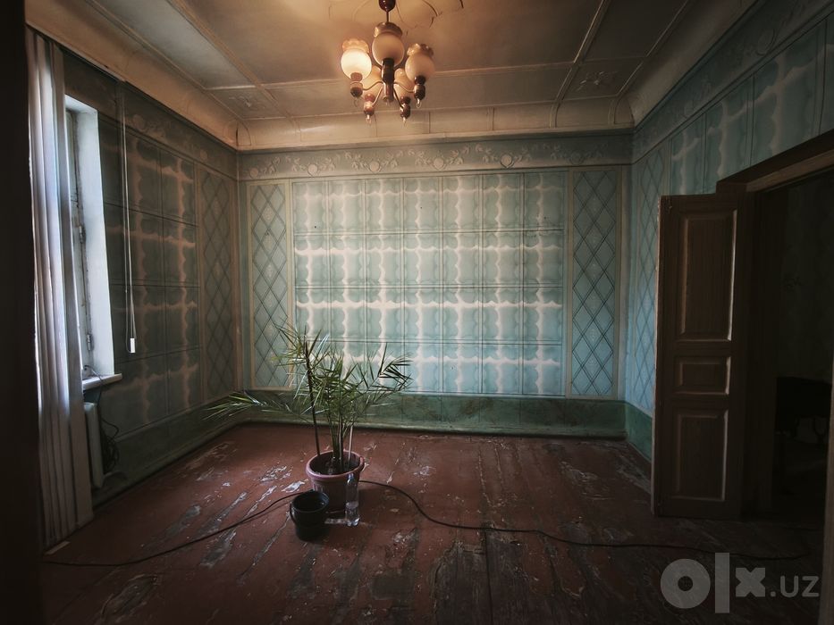 Продам дом 4 сотки первая линия фасад 14,30