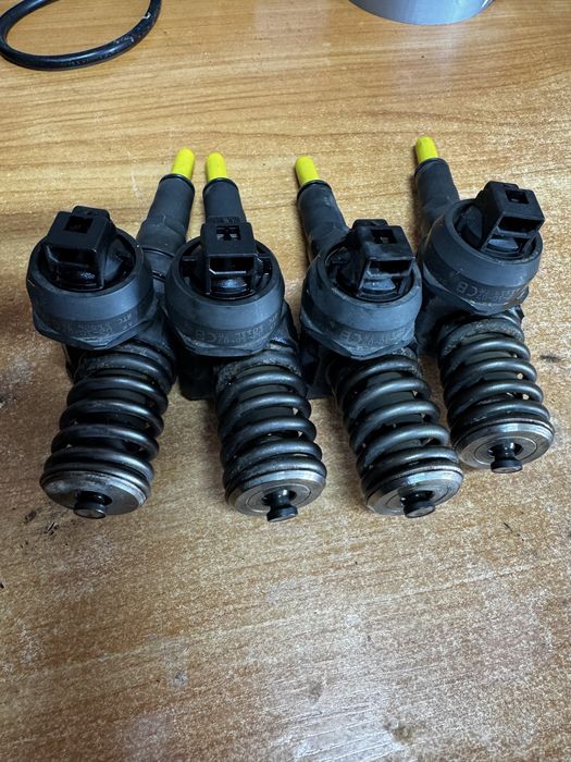 4бр. дюзи BOSCH 1.9 TDI 131 к.с.