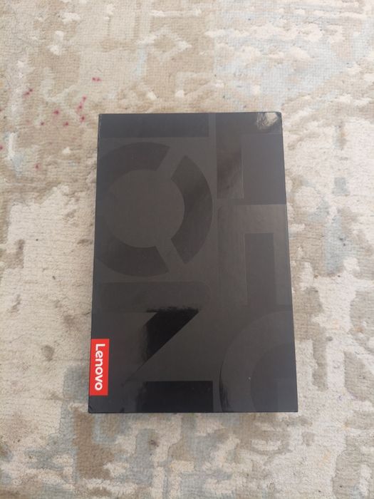 Lenove Legion Y700