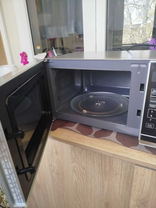 Микроволновая печь Goodwell