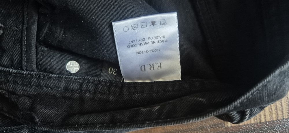 Клеш джинсы erd.