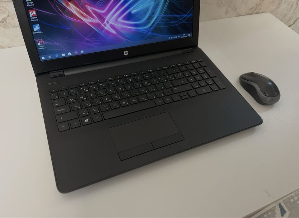 Мощный Современный Ноутбук