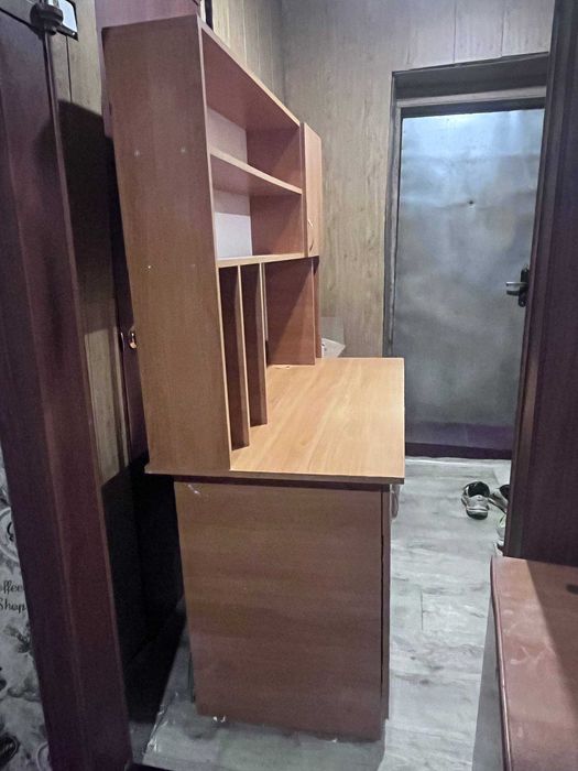 Стол компьютерный