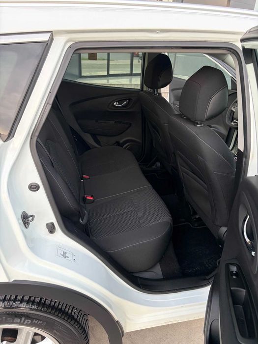 Renault Kadjar 1.5 DCI, Напълно обслужен, 2 комплекта гуми, гаражен