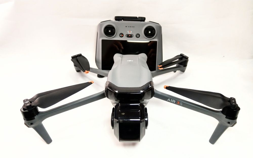 DJI Air3s combo RC2 квадрокоптер