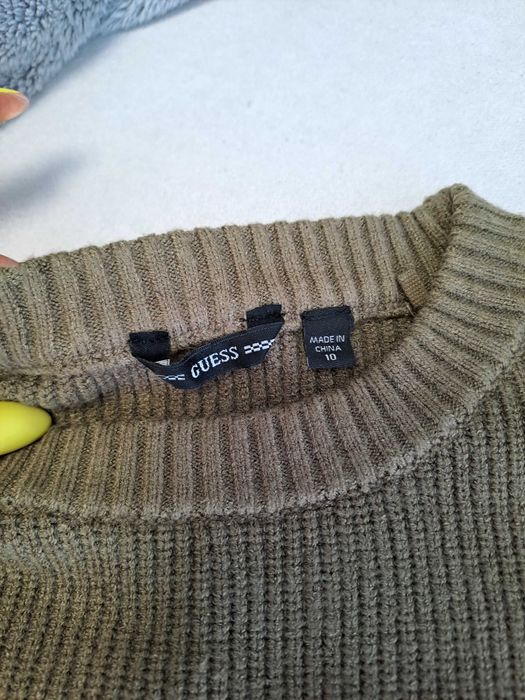 Детски пуловер Guess