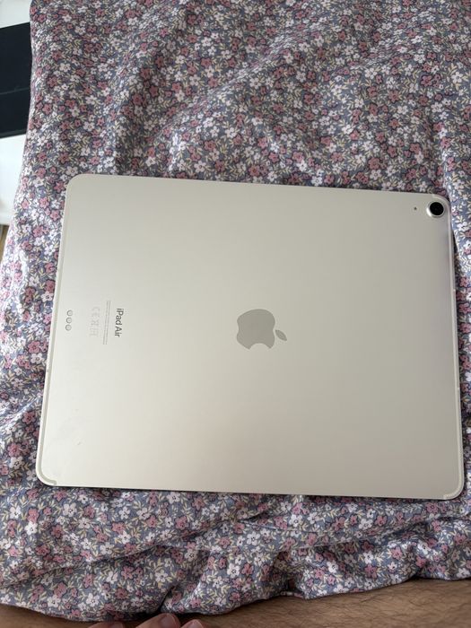 Ipad air 13 inch M2 128GB. Nu negociez!