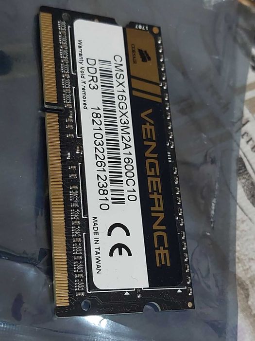 8GB DDR3 1600Mhz - Corsair Vengance (SO-DIMM - за лаптоп)
