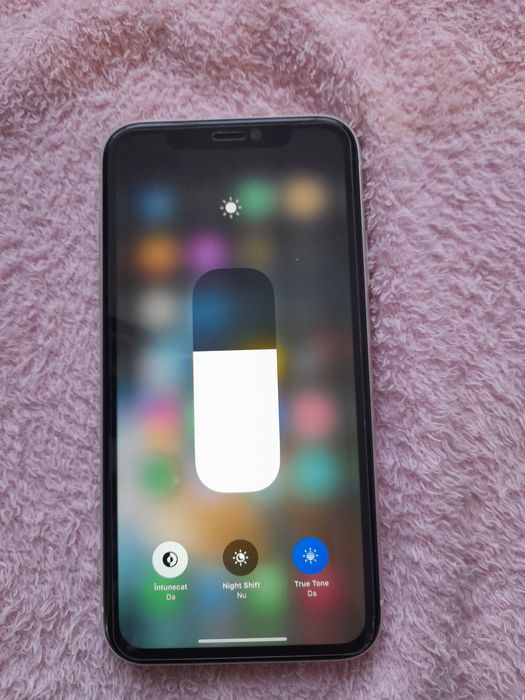 Vănd iphone 11 64gb