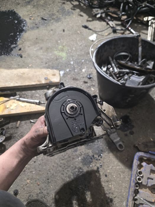 Маслена помпа за BMW F10 f11 N47 2.0d 184 ks