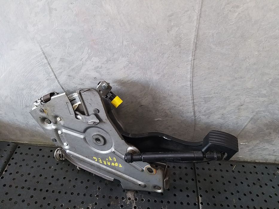 Pedala parcare maneta frana de mana vw touareg 7l 7l0721797n