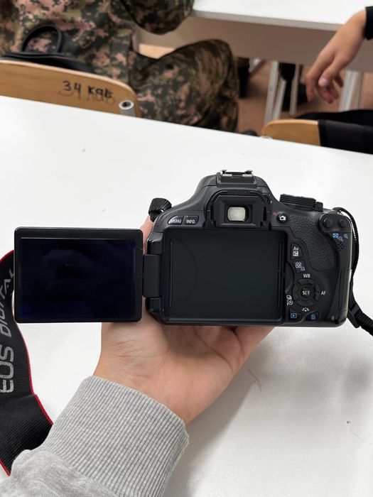 Canon EOS Rebel T3i/600d