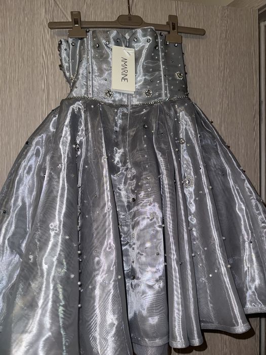 Нова рокля с камъни Amarine