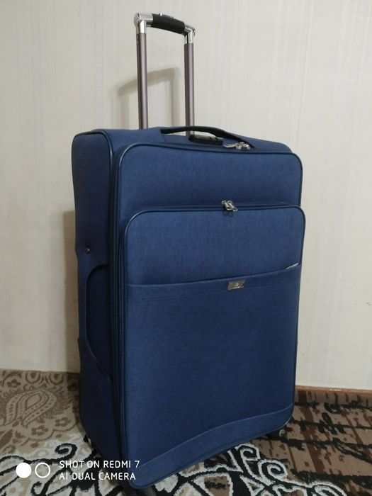 Чемодан большой матерчатый