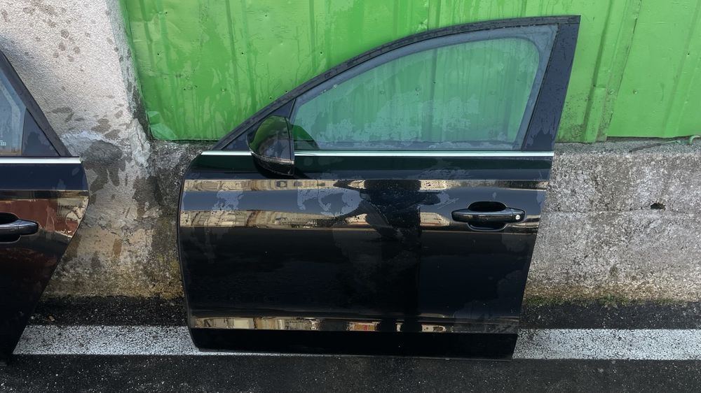 Предни врата / врати за Audi A8L d4