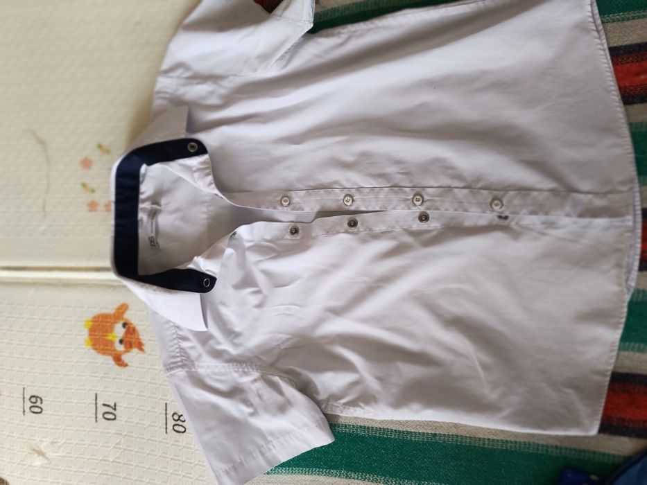 Продам  синий школьный костюм