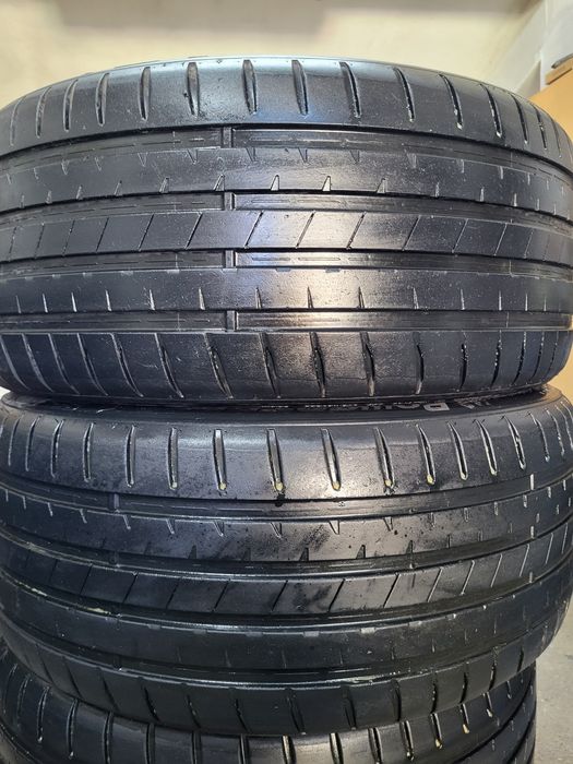 Летни гуми 255/35/20