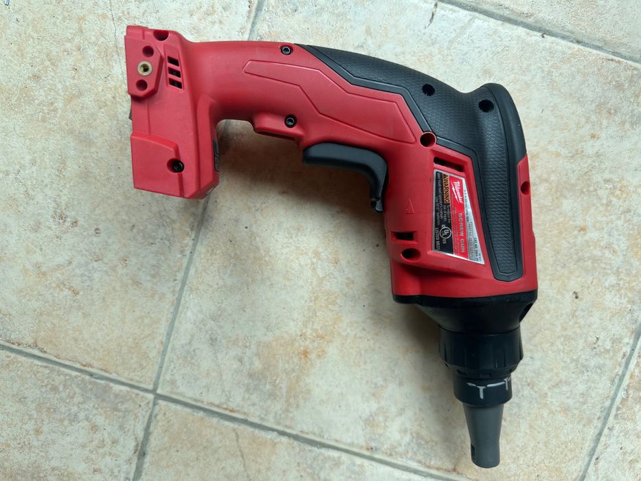 Винтоверт за гипсокартон Милуоки Milwaukee