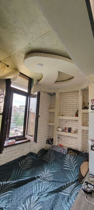 Продаю квартиру Яшнабадский р-он Авиасозлар-2. 1-ком в 2-х. 4-этаж 4-э
