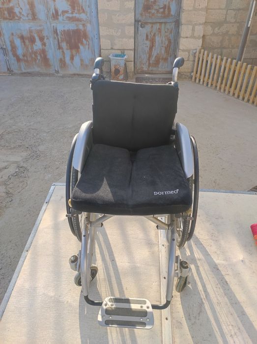 Инвалидная коляска