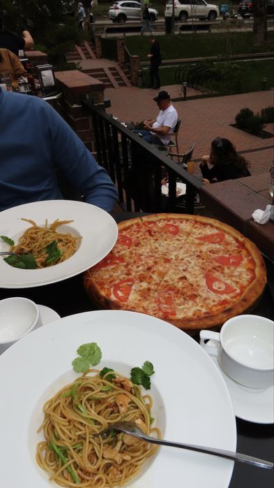 Продам камеру Canon SX 740 hs