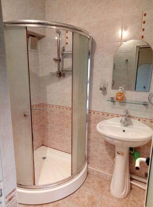 Унитаз Ванна Душ кабина Б/у